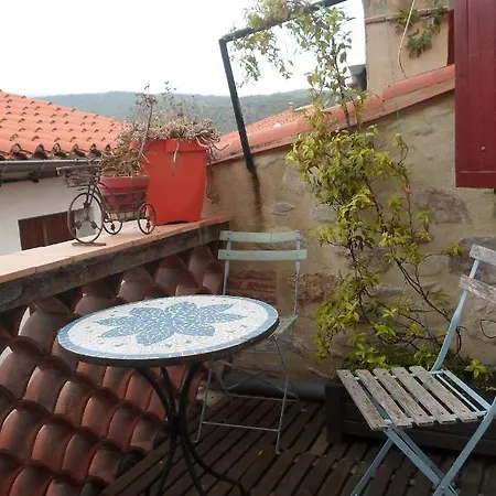 Chez Vivi Риа